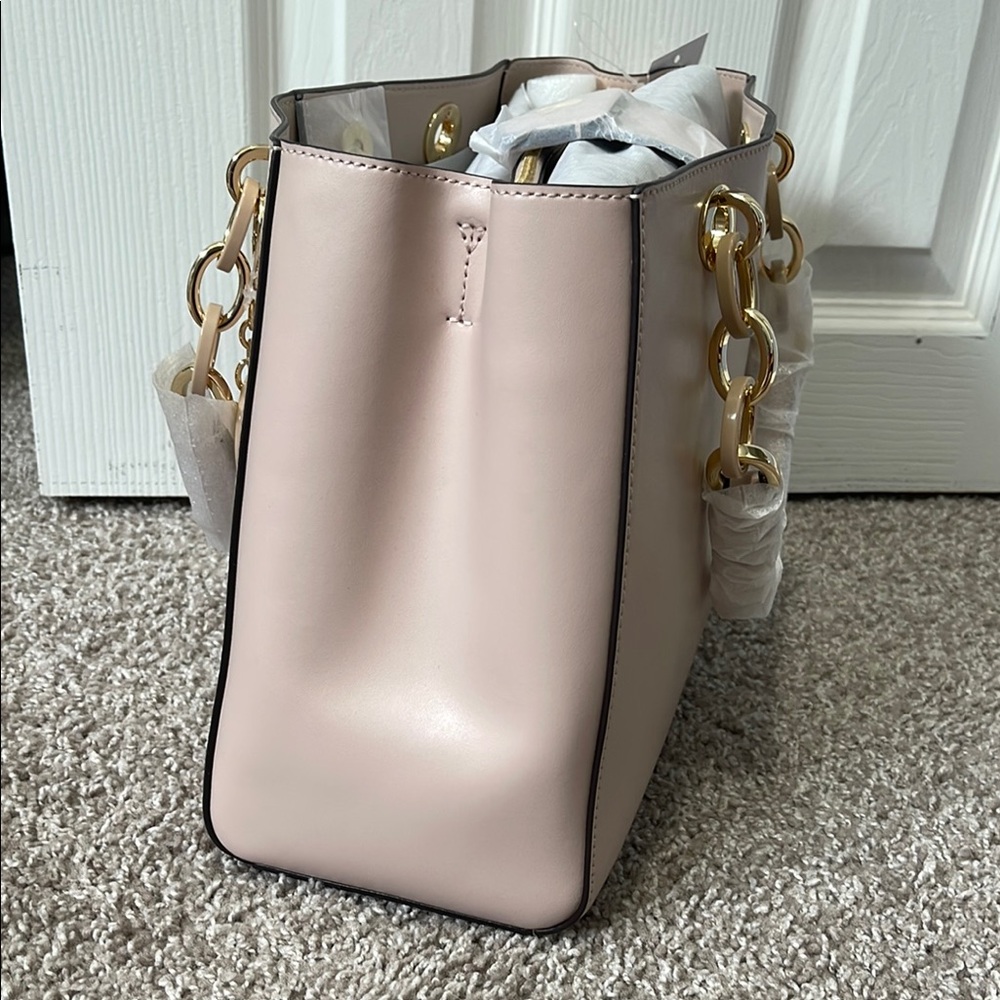 NWT Michael Kors Pink Bag with Gold Accents - Picture 5 of 8